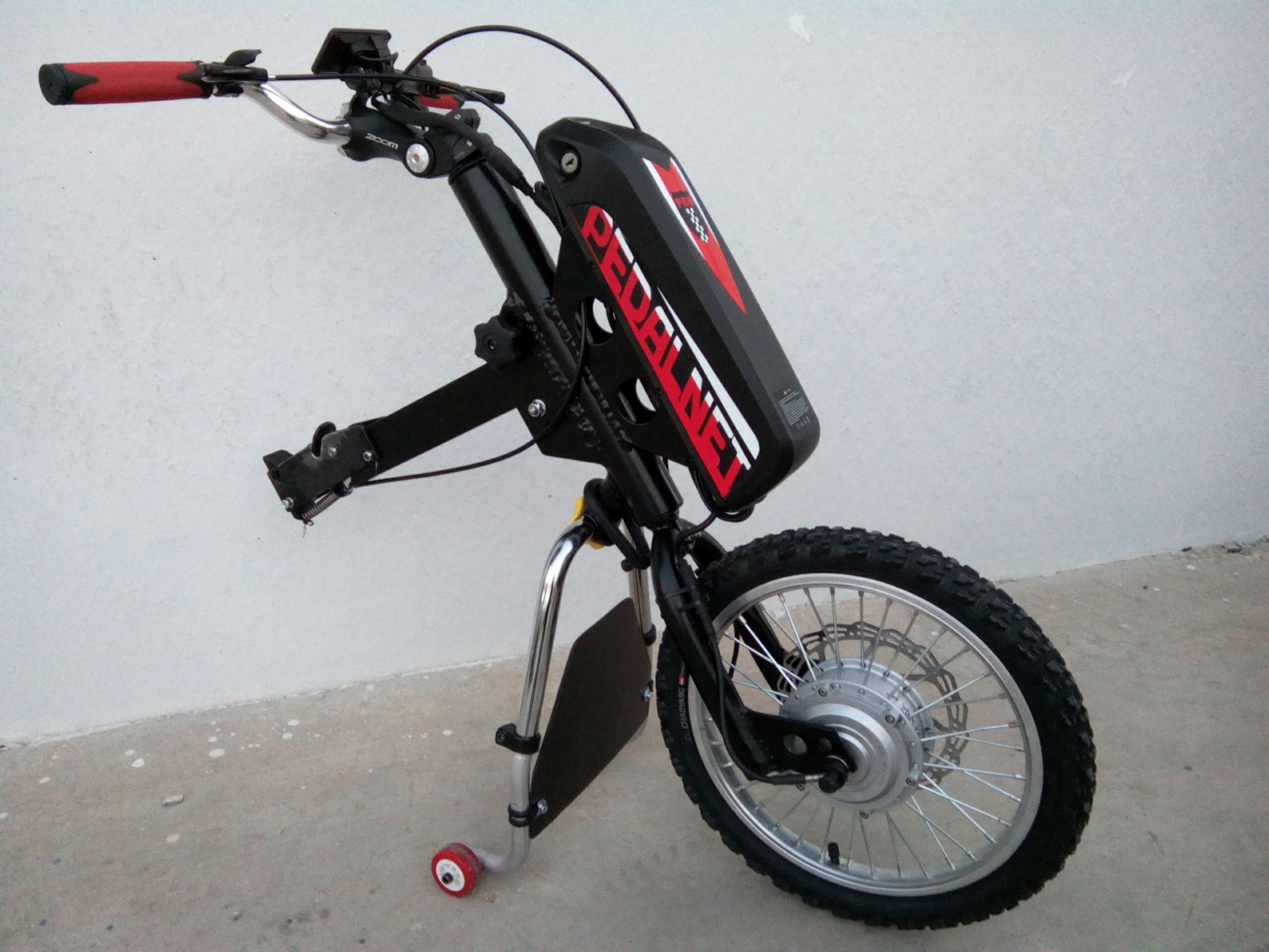 Handbike personalizada con motor eléctrico