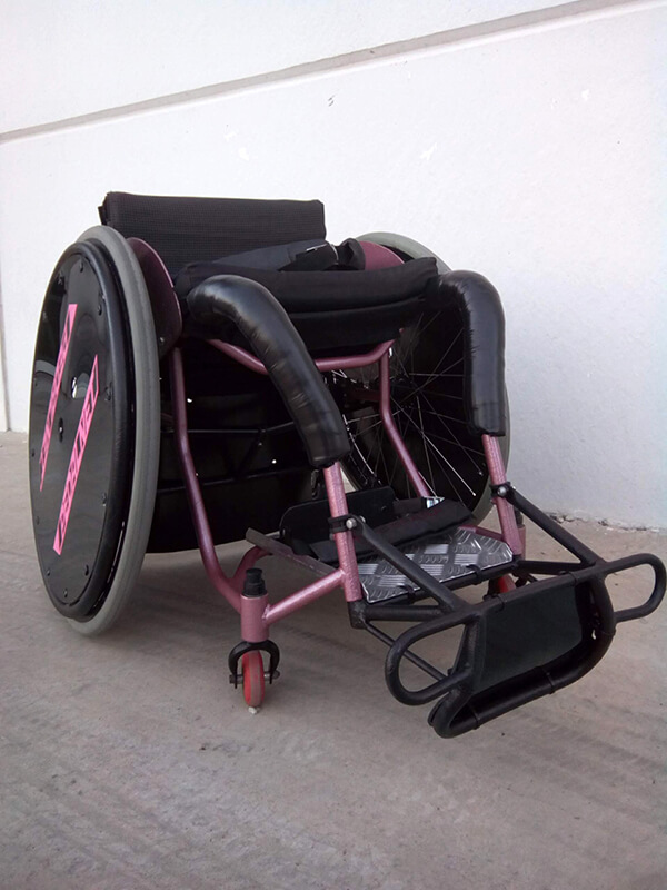 Silla-de-ruedas-quad-rugby-defensa-1, silla de ruedas para deporte adaptado